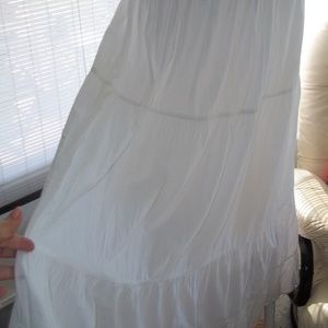 Studio West Skirts - Studio West Boho Maxi 100% Cotton White Skirt Sz L Studio West Skirts - Studio West Boho Maxi 100% Cotton White Skirt Sz L